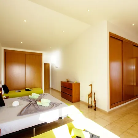 Spacious In Albufeira