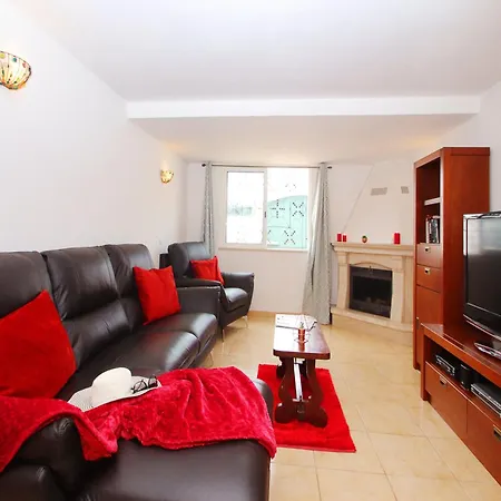 Villa Villa In Areias De Sao Joao Near Praia Da Oura *