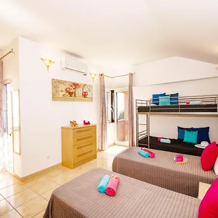 Villa In Areias De Sao Joao Near Praia Da Oura Villa Albufeira