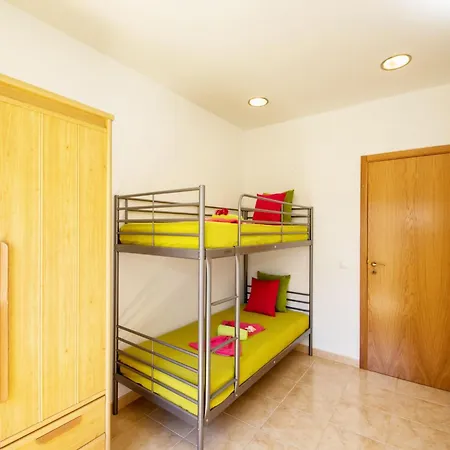 Villa In Areias De Sao Joao Near Praia Da Oura Villa